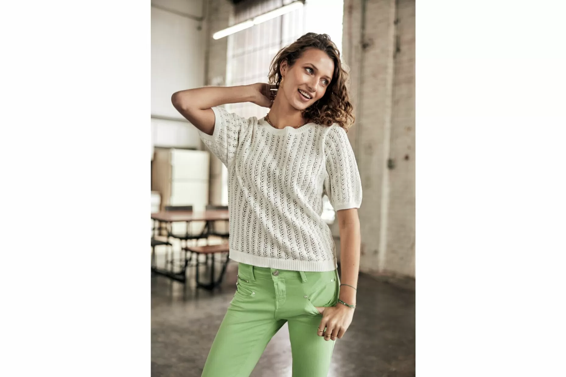 Freeman T Porter Alexa Cropped New Magic Color Colored Pants Woman, Quiet Green Store