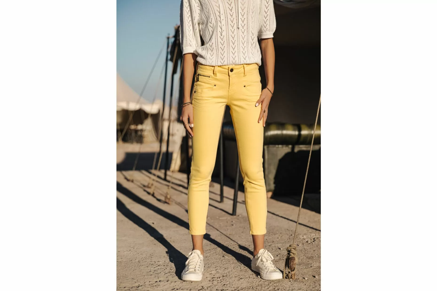 Freeman T Porter Alexa Cropped New Magic Color Colored Pants Woman, Banana Cream Hot